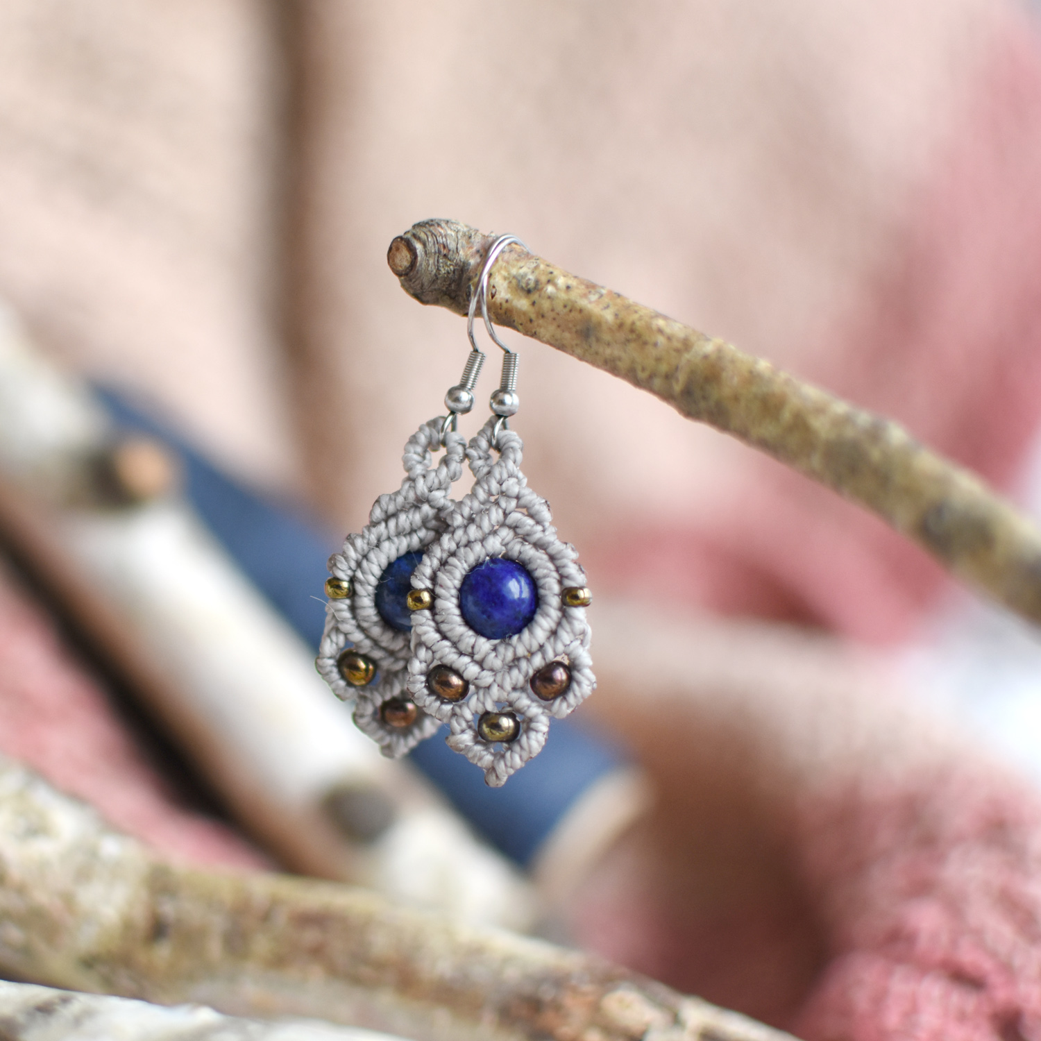 Šedá sada šperků s lapis lazuli